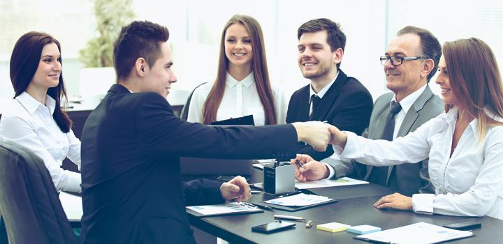 fieldengineer.com | How to Reach Out to Recruiters and Land Your Dream Job